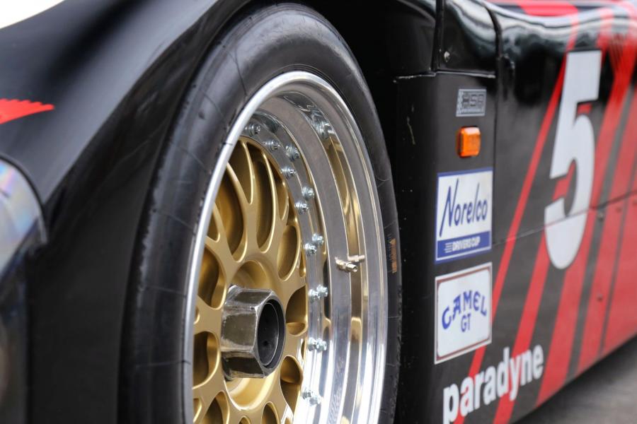Детали экстерьера Porsche 962 IMSA GTP (962-C04) 1987 года  (фото 22 из 96)
